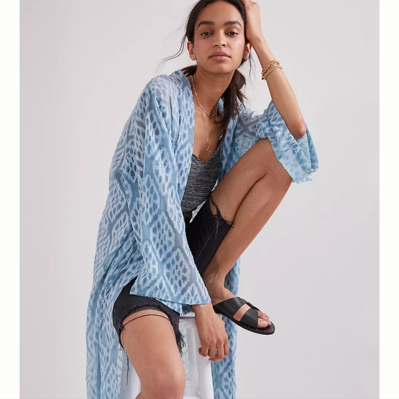 Anthropologie Accessories - Anthropologie sheer sky kimono nwt